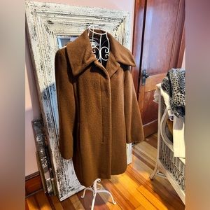 This coat was only worn a couple